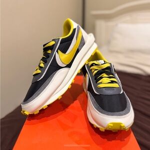 Nike LDWaffle - Black and Bright Citron